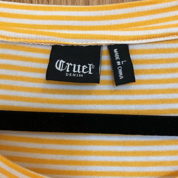 Cruel Denim L Pocket Detail Tee - Picture 4 of 5